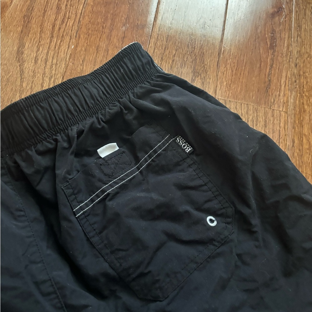 Men’s Hugo Boss black swim shorts - medium - Picture 6 of 8